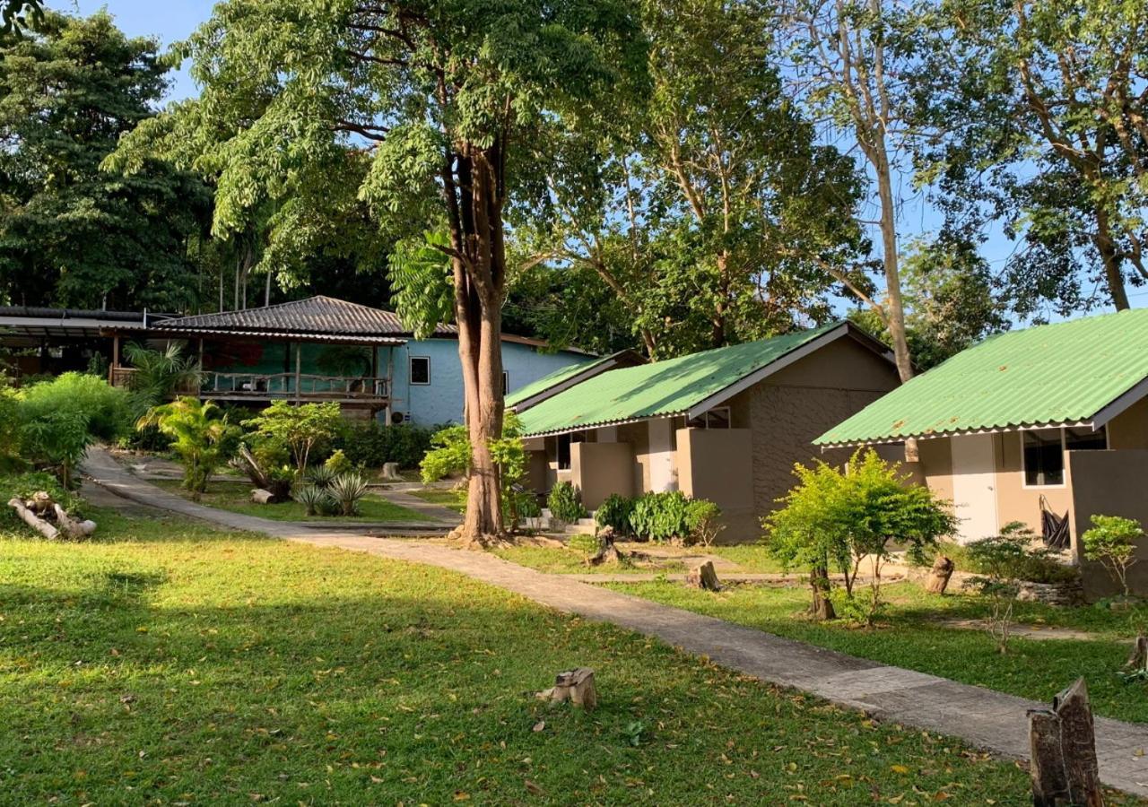 Siam Flora Resort Koh Lanta Exterior photo