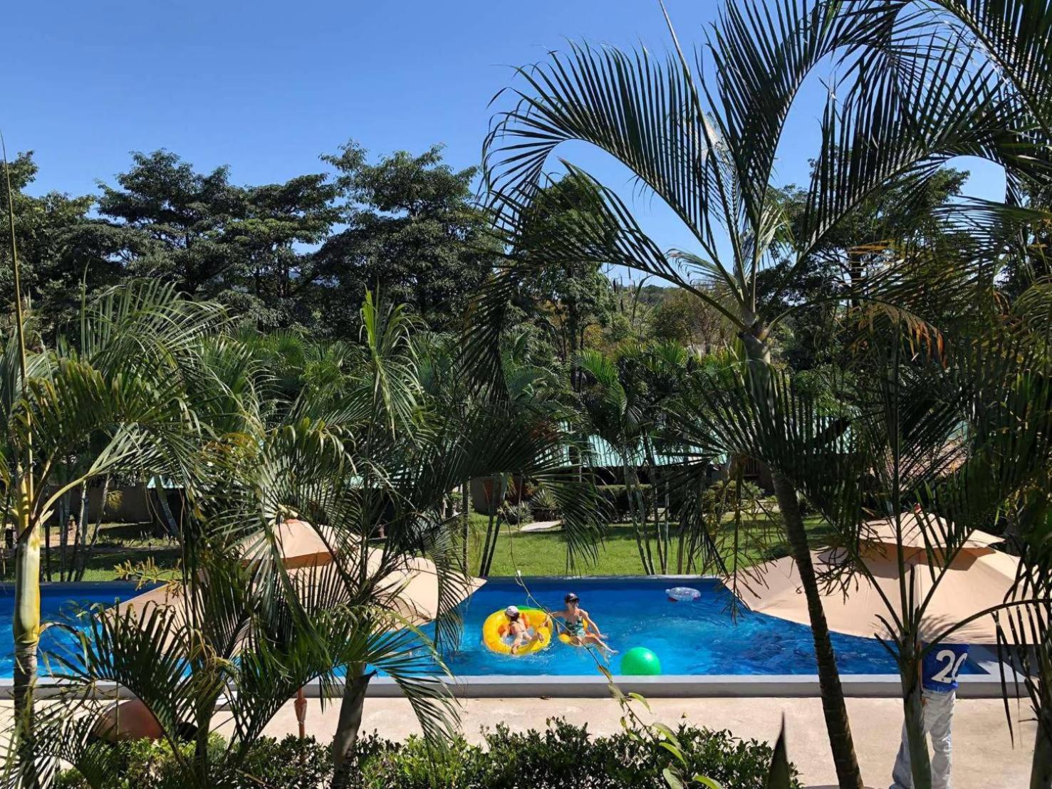 Siam Flora Resort Koh Lanta Exterior photo
