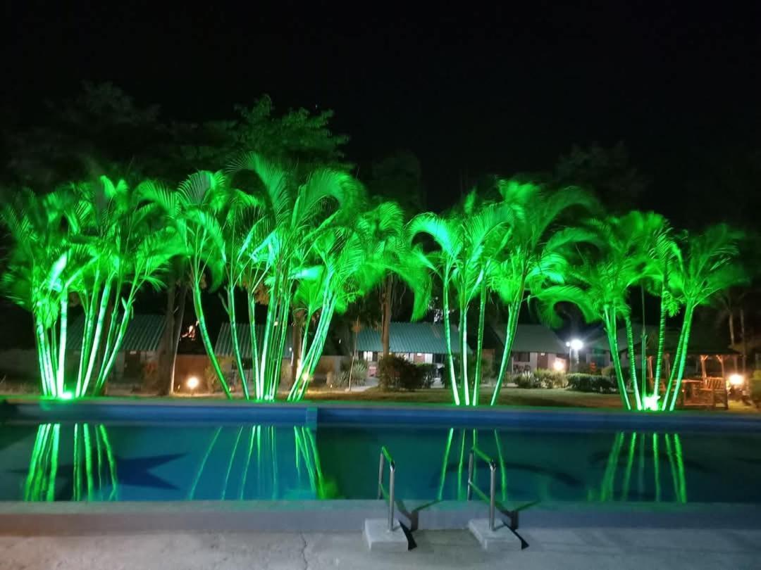 Siam Flora Resort Koh Lanta Exterior photo